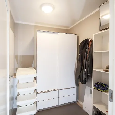 Apartment Flott, Moderne Leilighet Ved Ikea *